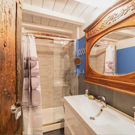 To-housing Τορίνο